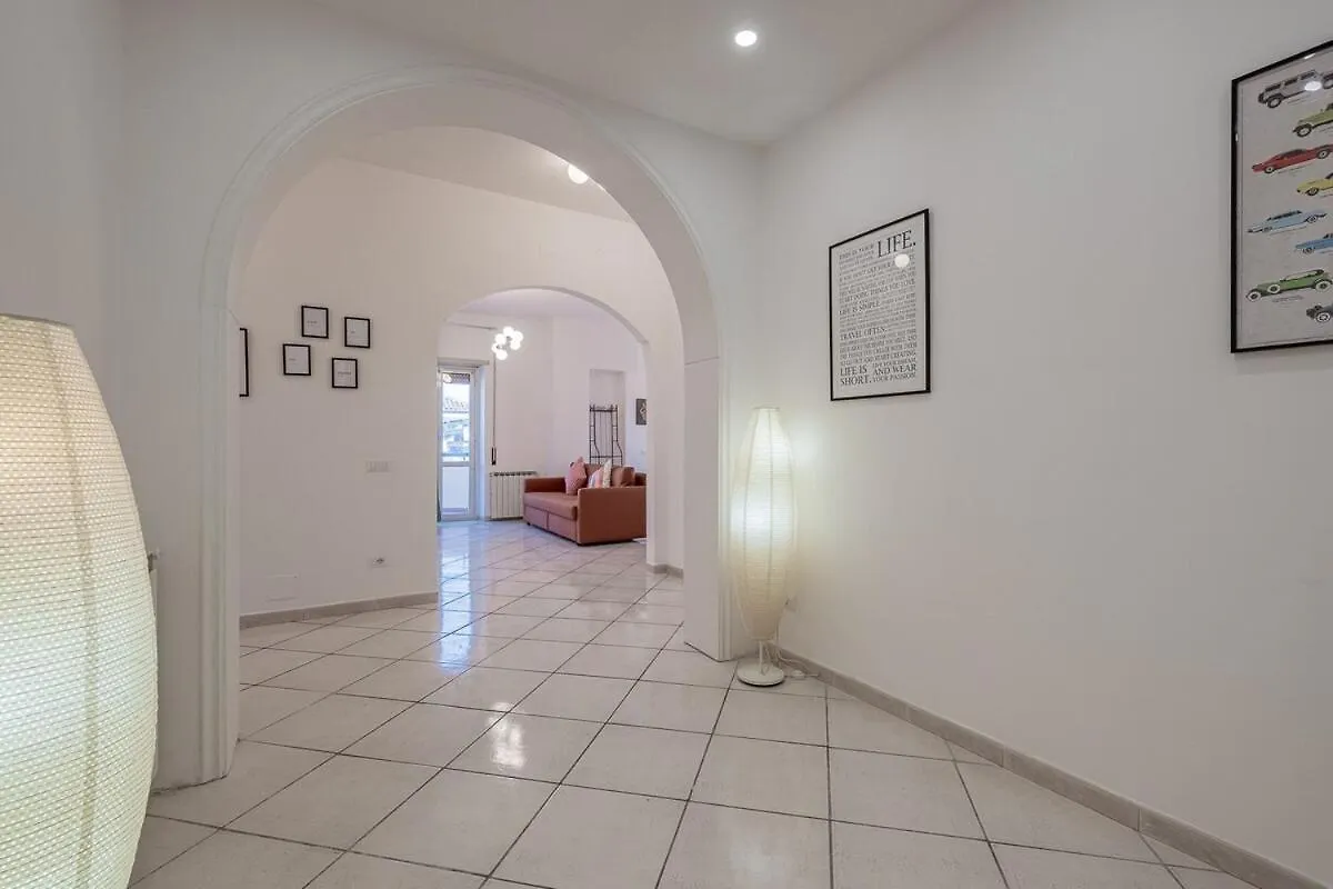 Cozy Chic House Roma Apartment  Rome